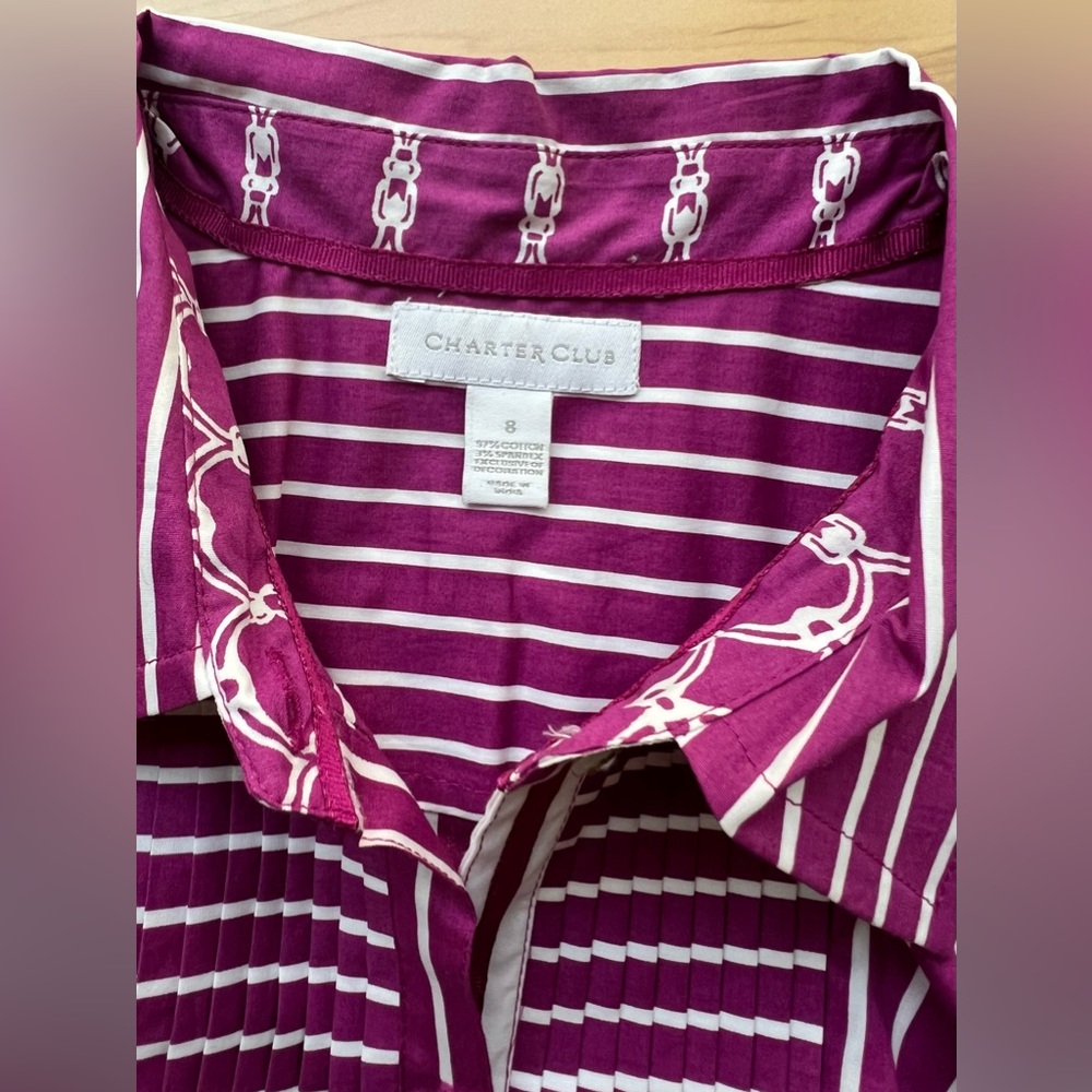 Charter Club- Beautiful Shirt, long sleeves/
Size 8 . Button Down Shirt.